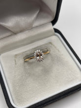 Load image into Gallery viewer, 9ct gold quartz and zircon ring
