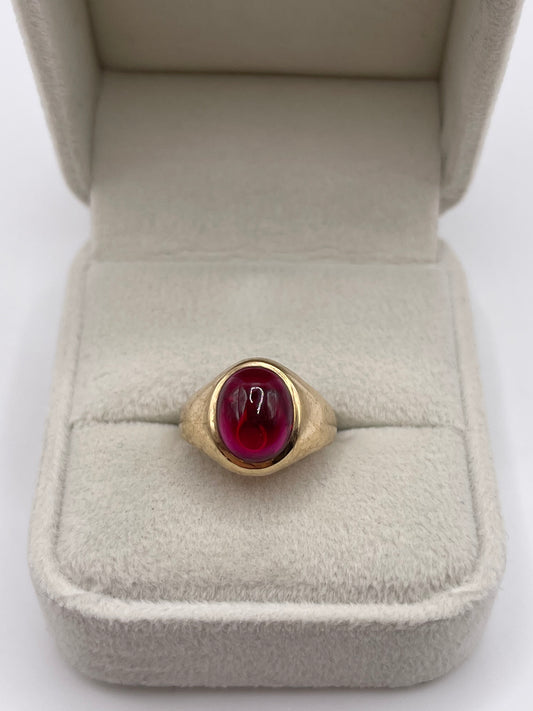 9ct gold cabochon paste ring