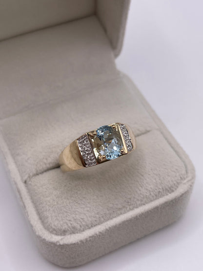 9ct gold aquamarine and diamond ring