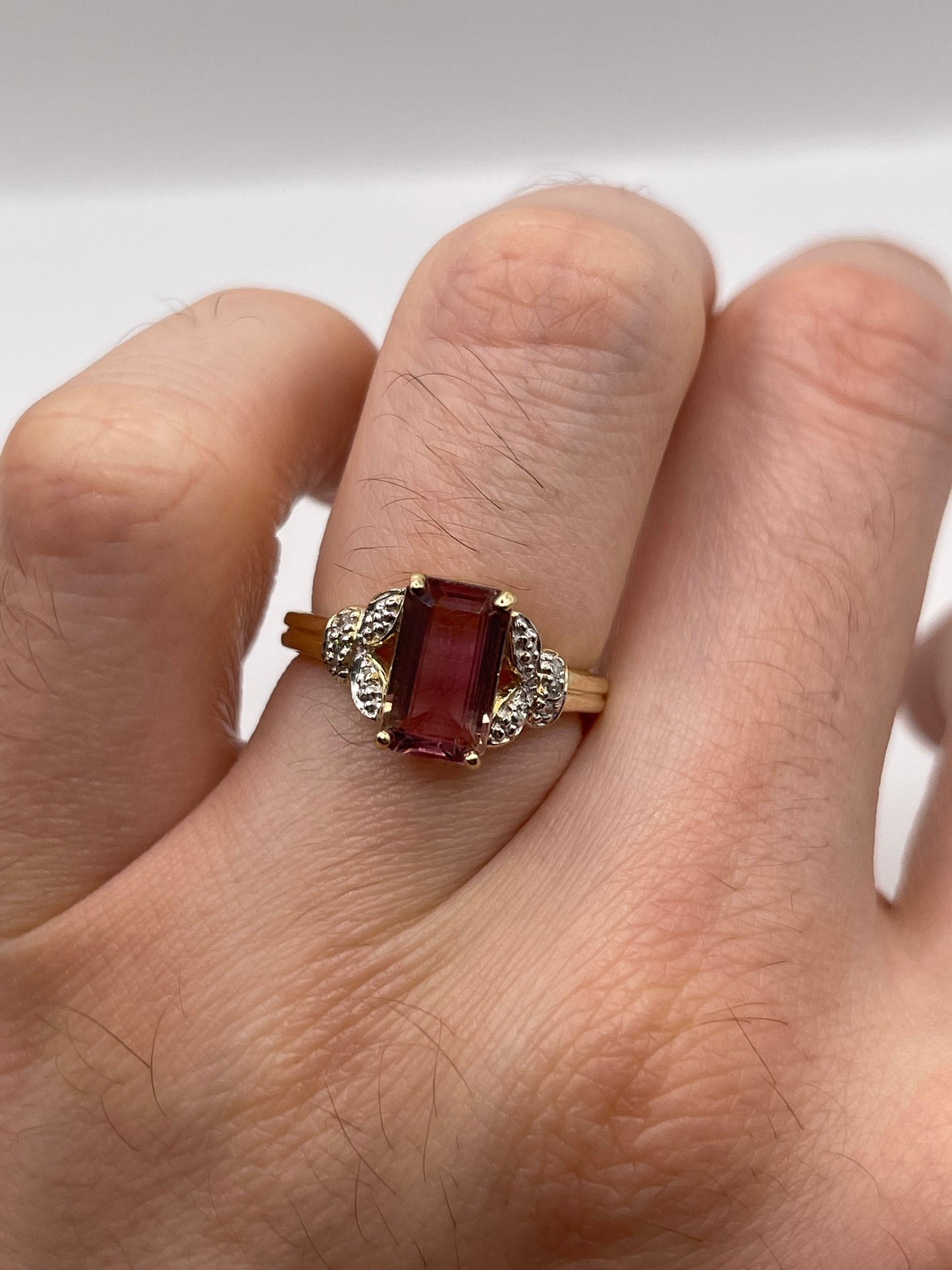 9ct gold tourmaline and diamond ring