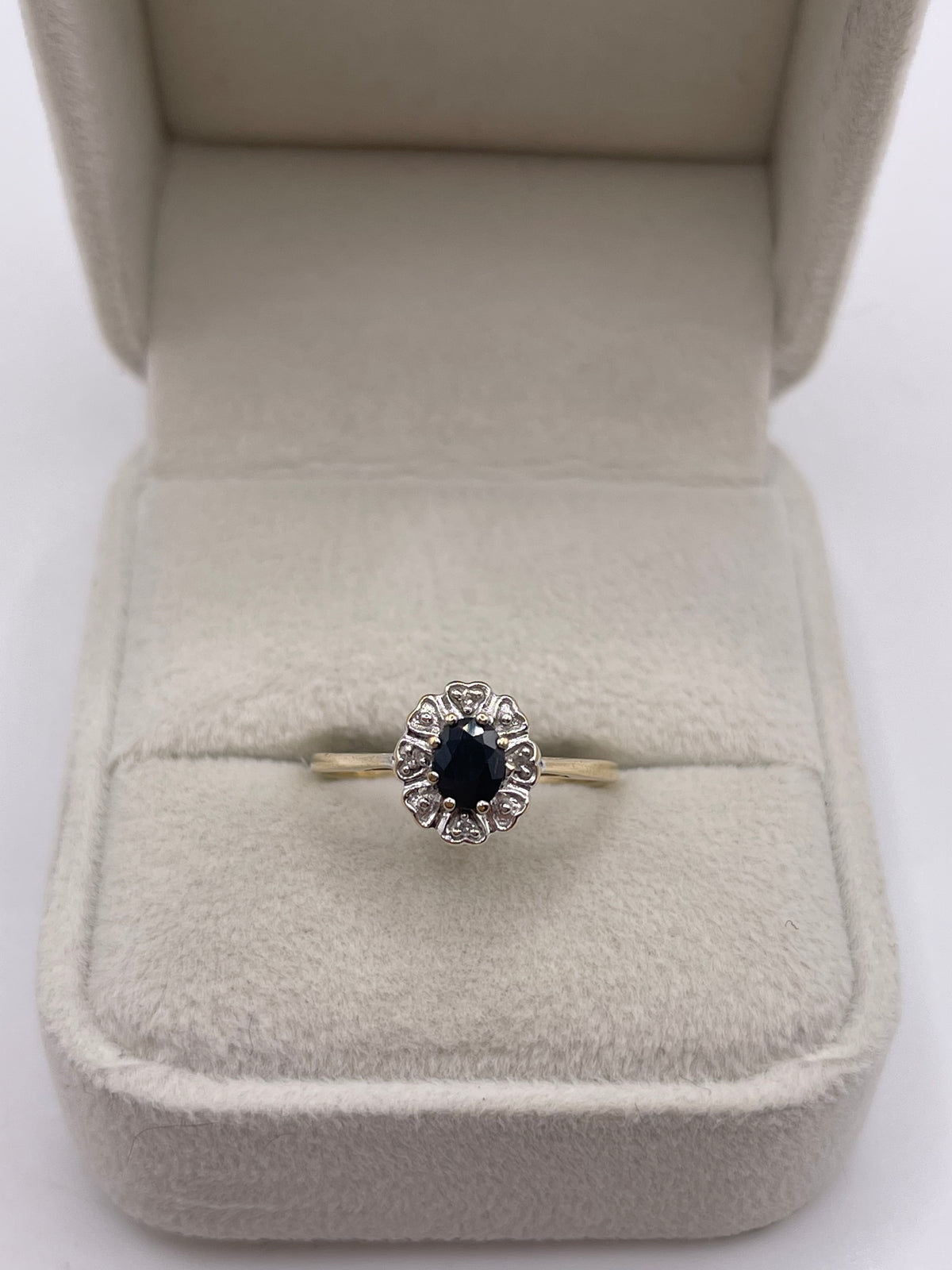 9ct gold sapphire and diamond ring