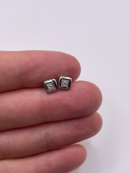 9ct white gold diamond earrings