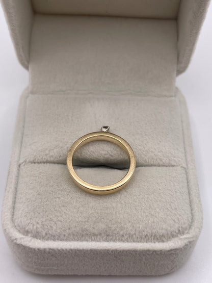 9ct gold diamond ring