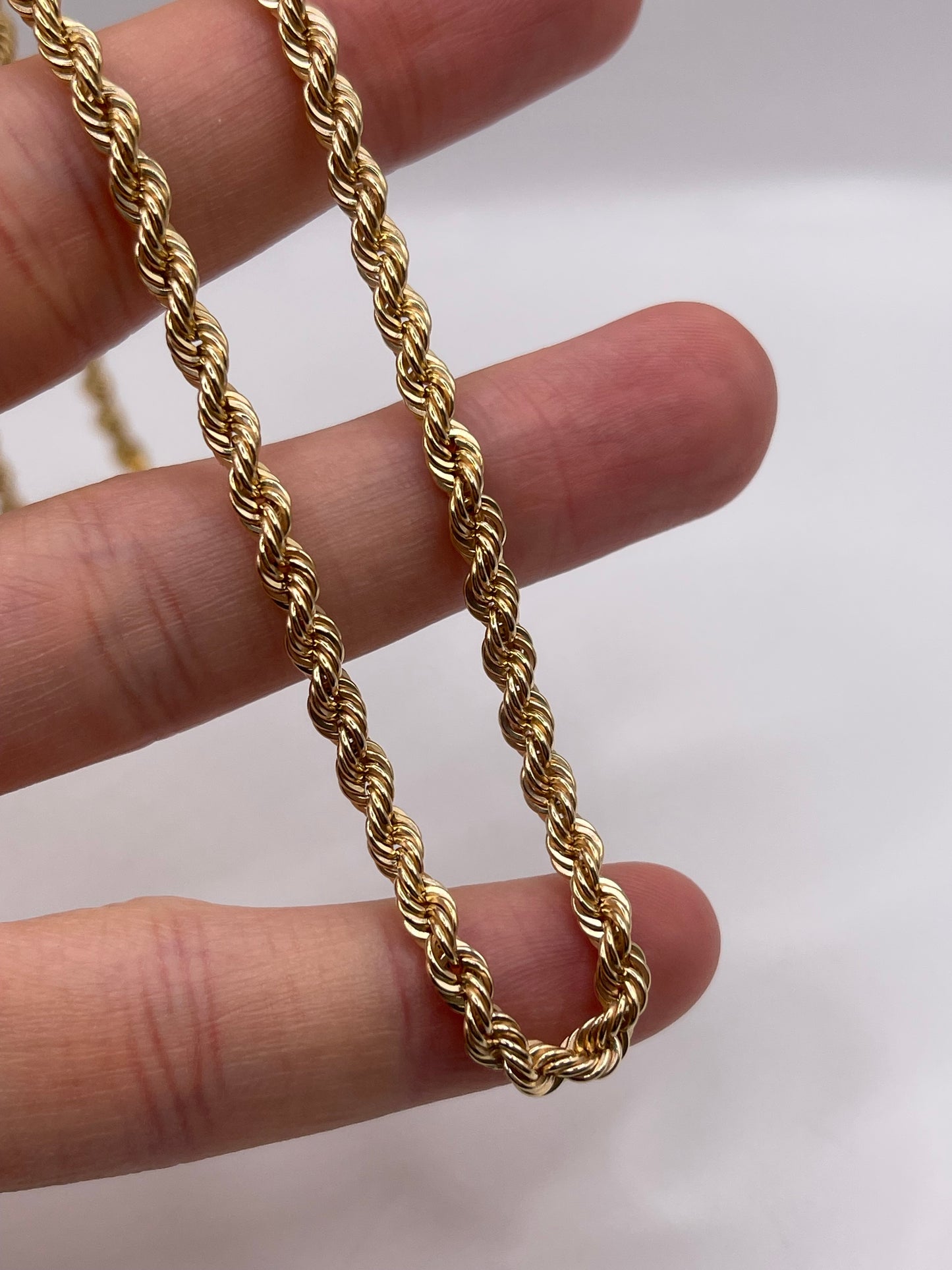 9ct gold chain 447