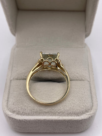 9ct gold green amethyst and diamond ring