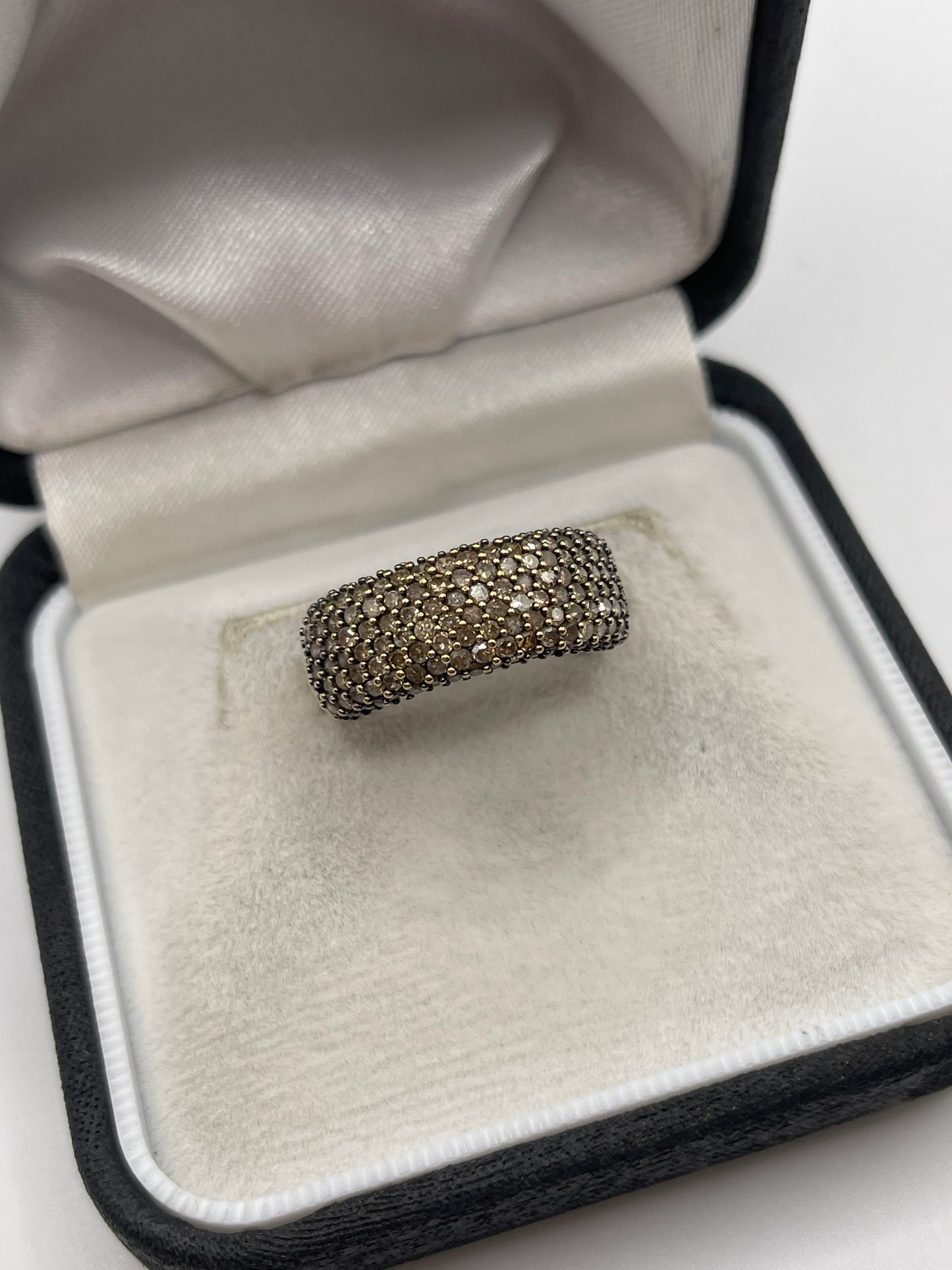 9ct gold diamond cluster ring