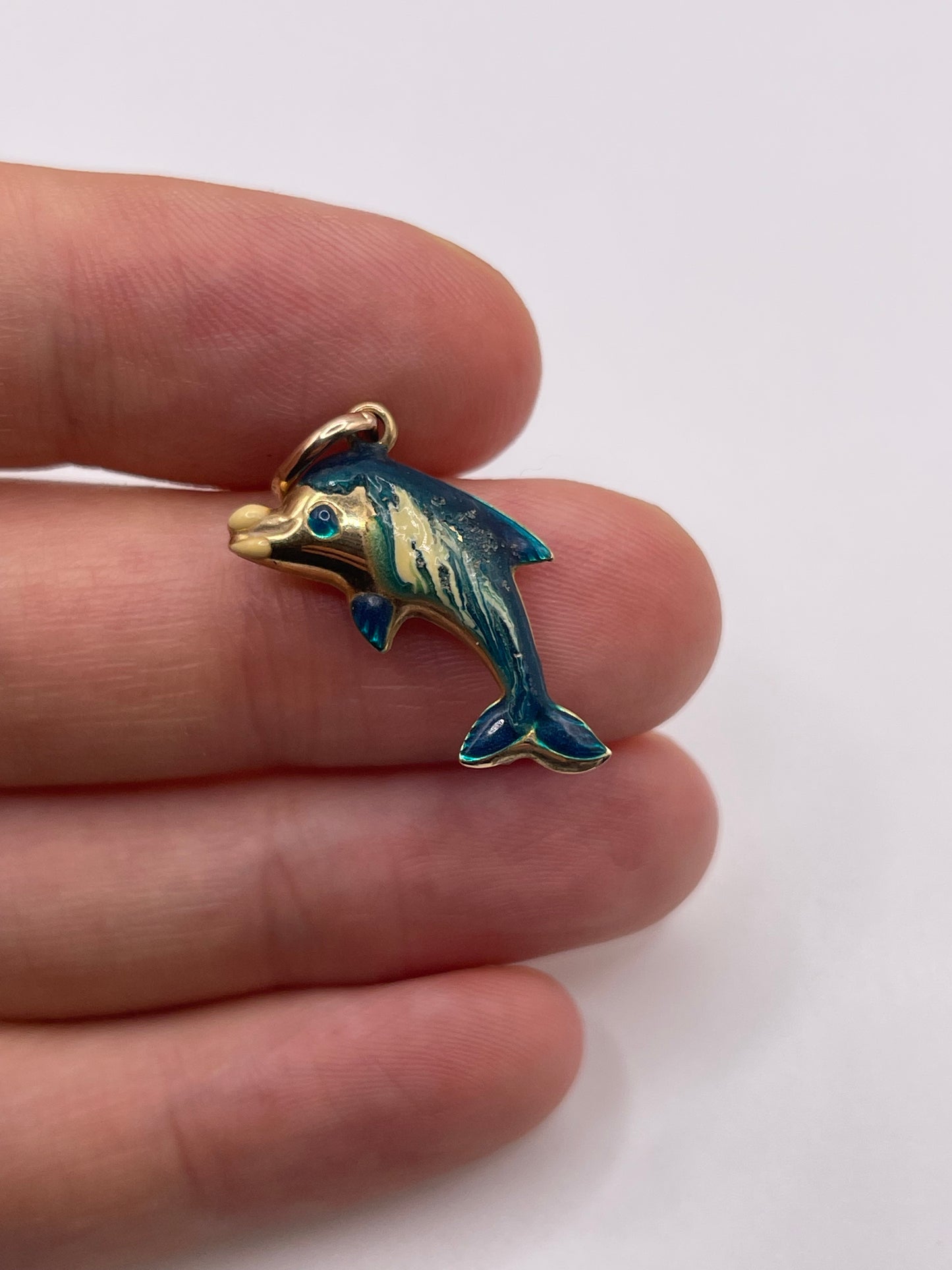 9ct gold enamelled dolphin charm