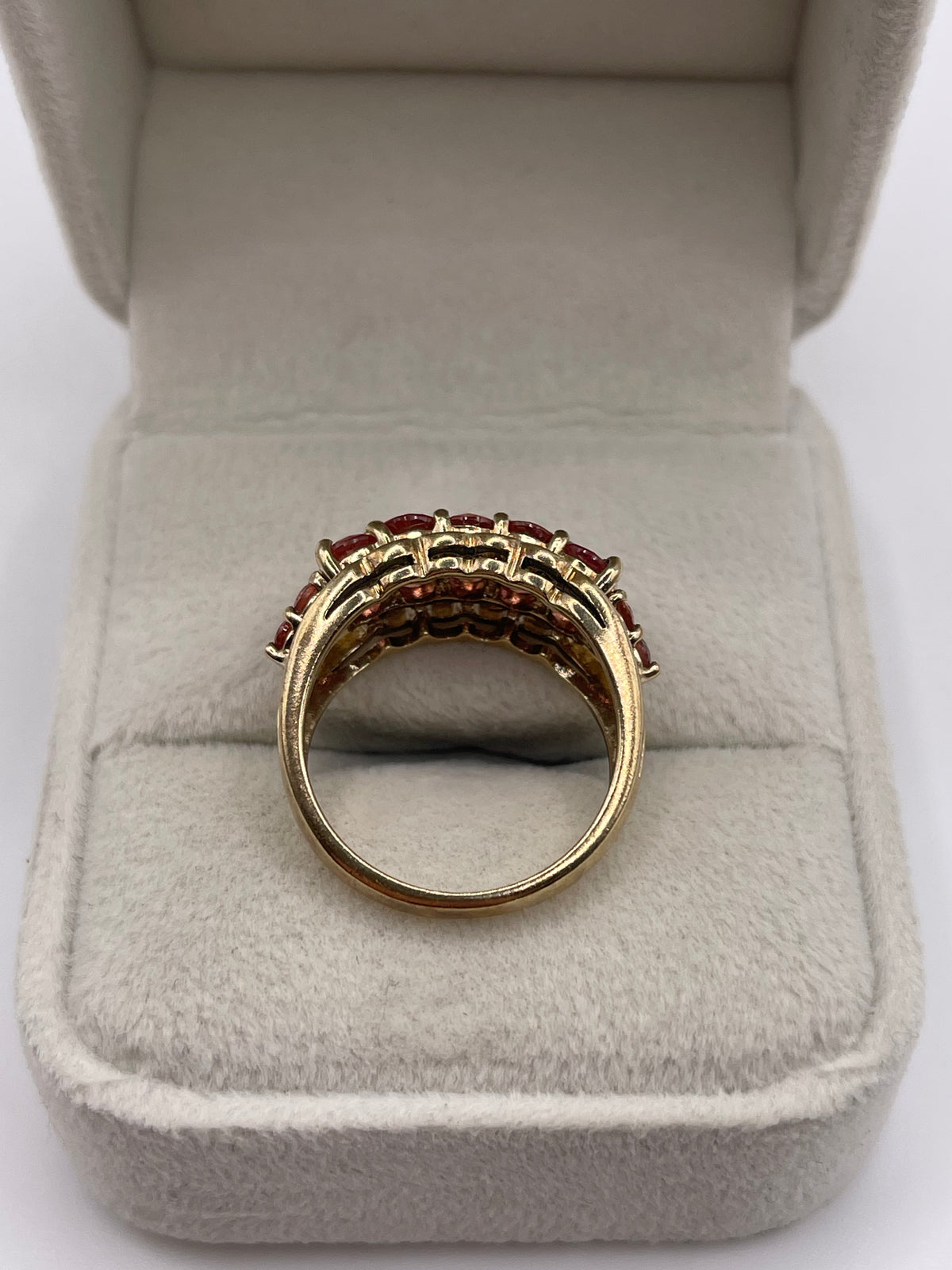9ct gold sapphire cluster ring