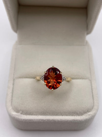 9ct gold quartz and diamond ring