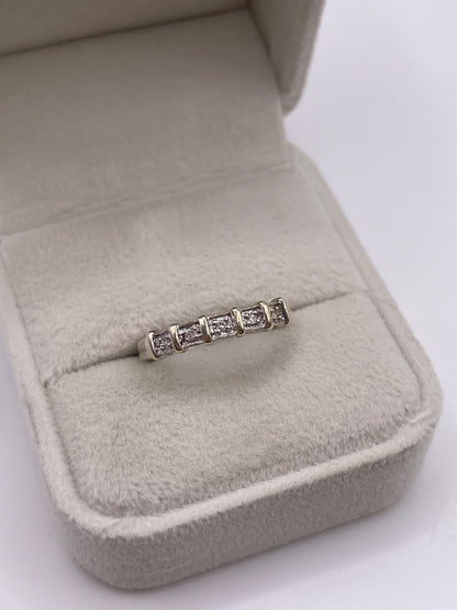 9ct white gold diamond ring
