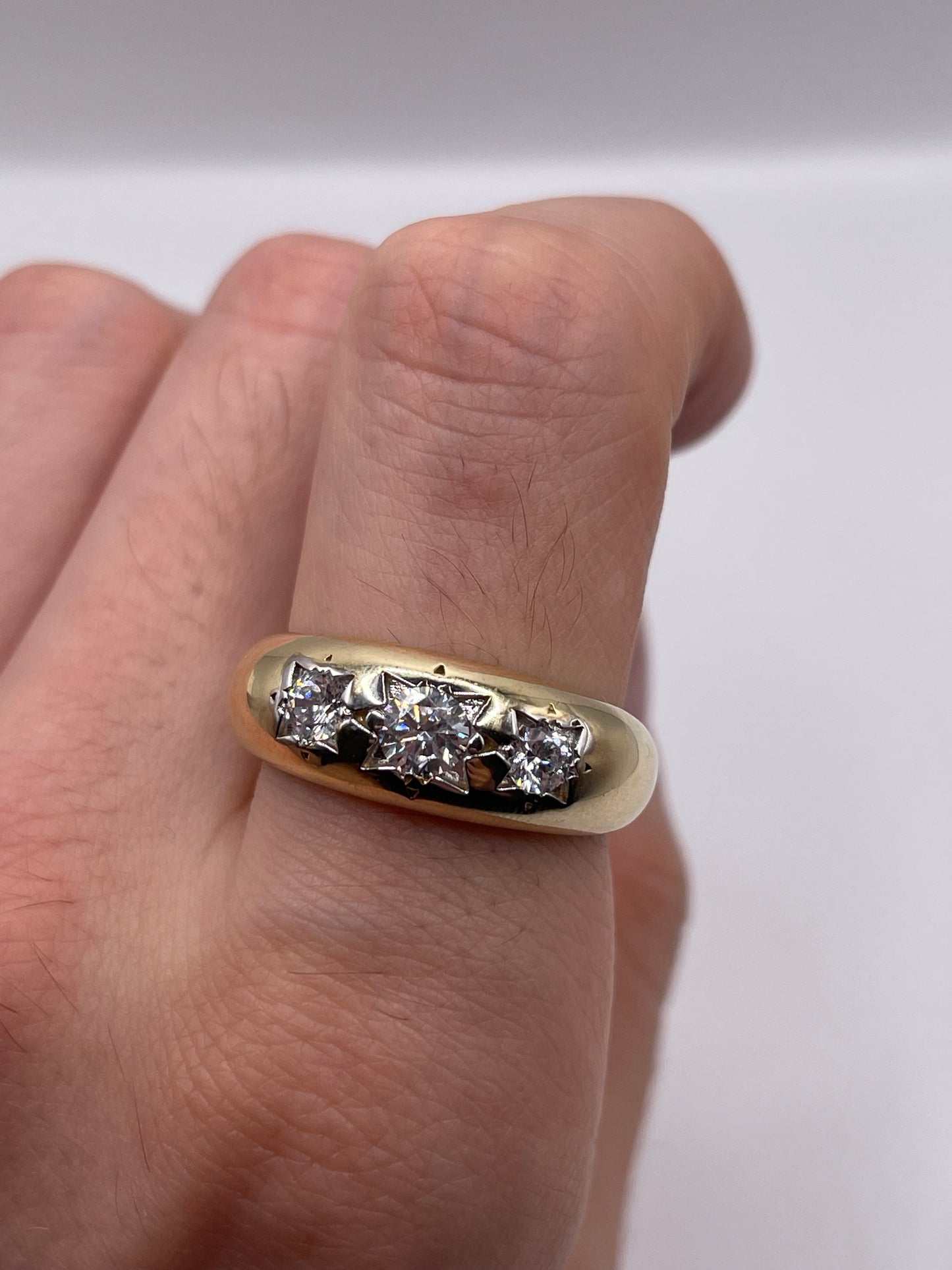 9ct gold cz gypsy ring