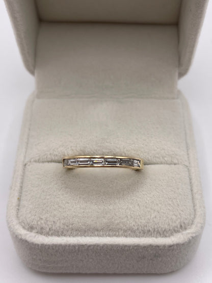 14ct gold diamond ring