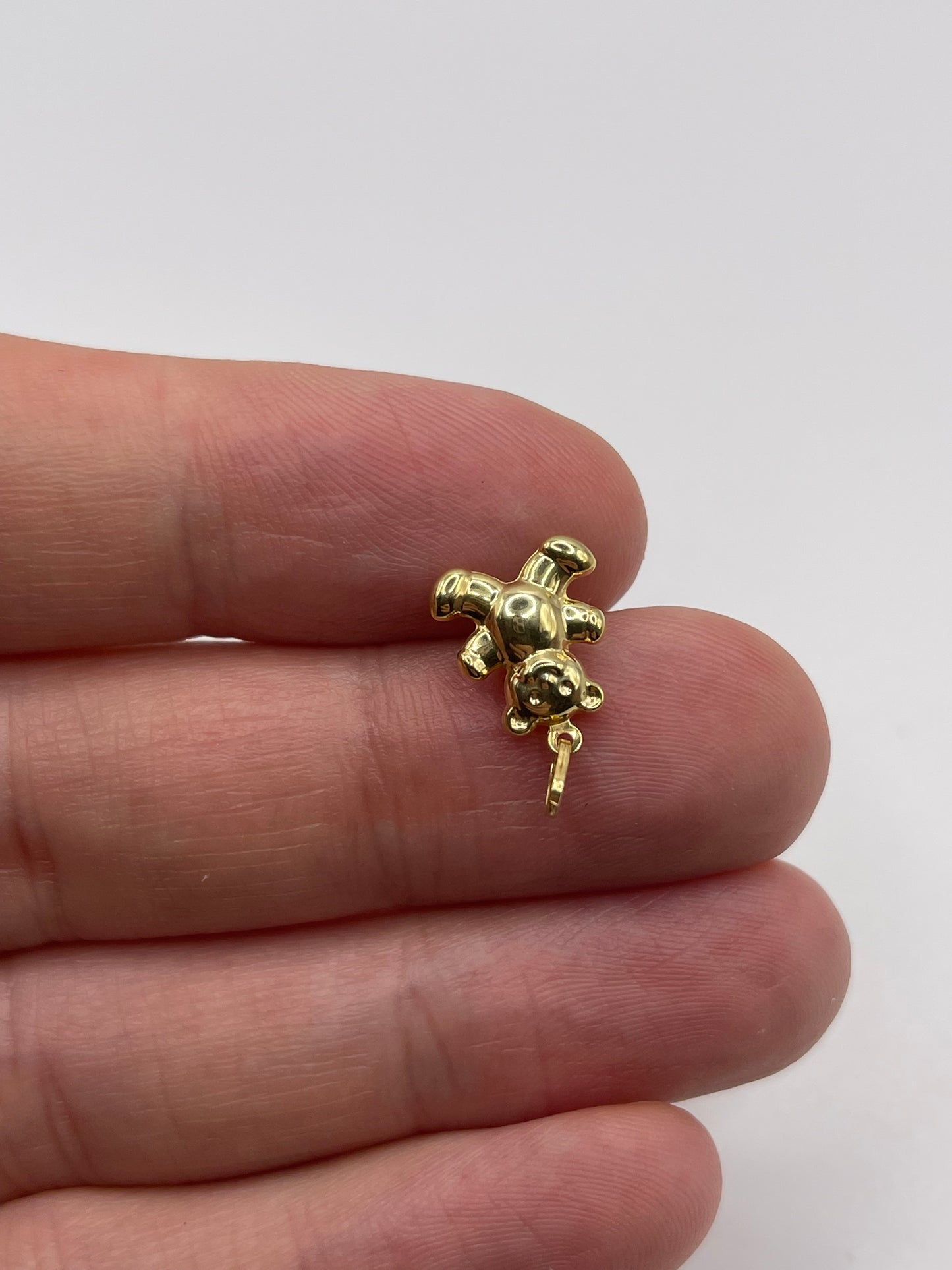 9ct gold bear charm