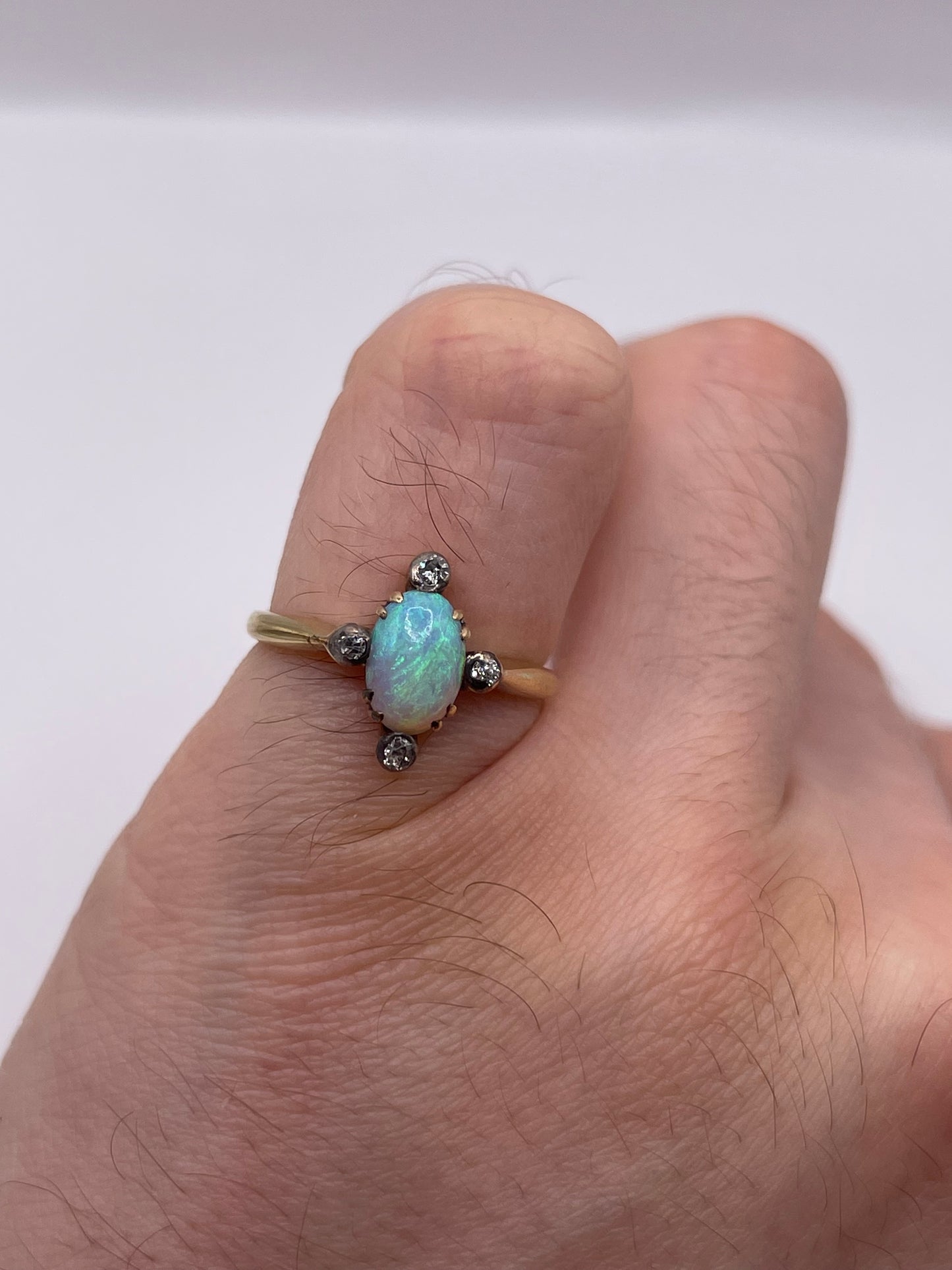 Antique 18ct gold opal and diamond ring