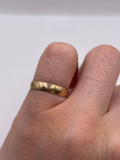 9ct gold band
