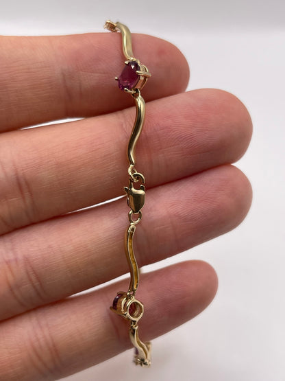 9ct gold topaz bracelet