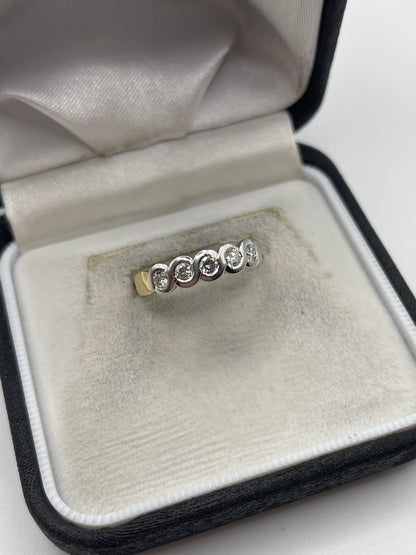 18ct gold 43 point diamond ring
