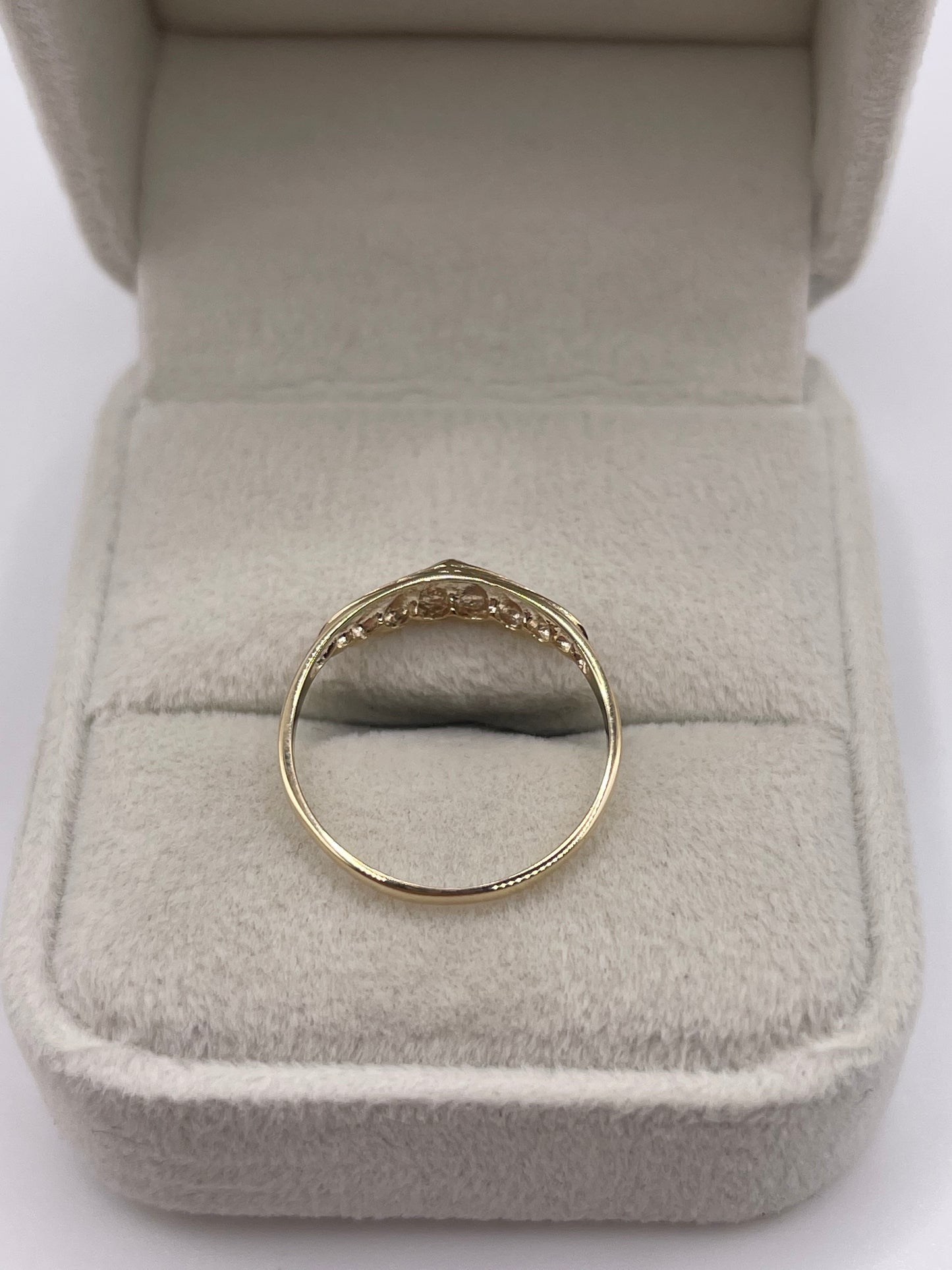 9ct gold heart ring