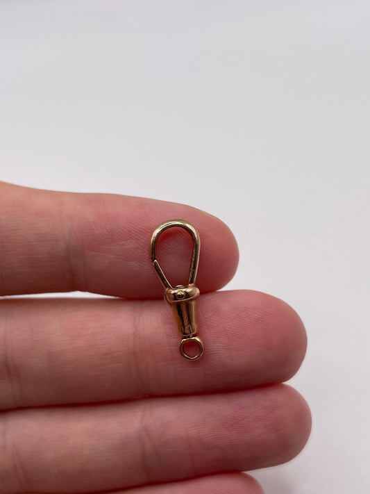9ct rose gold dog clip 87
