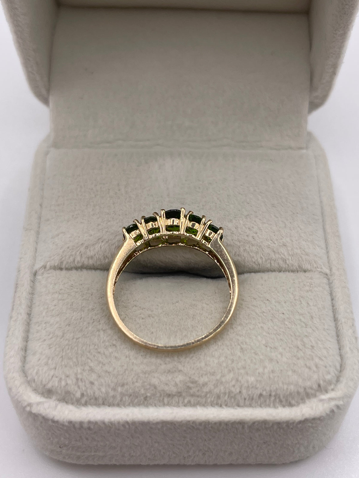 9ct gold diopside ring