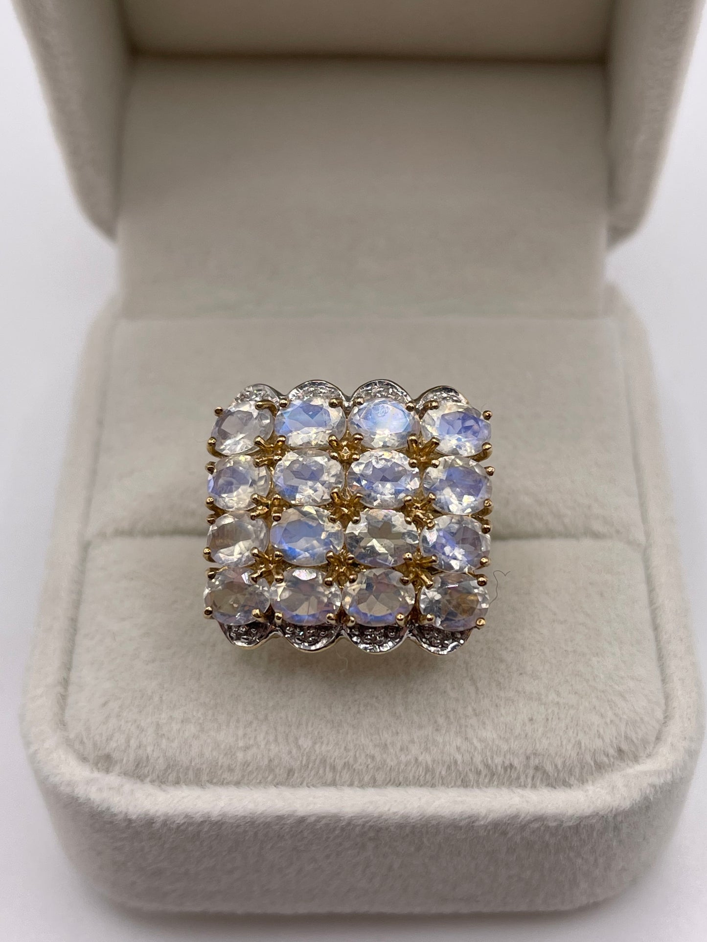 9ct gold rainbow moonstone and diamond ring