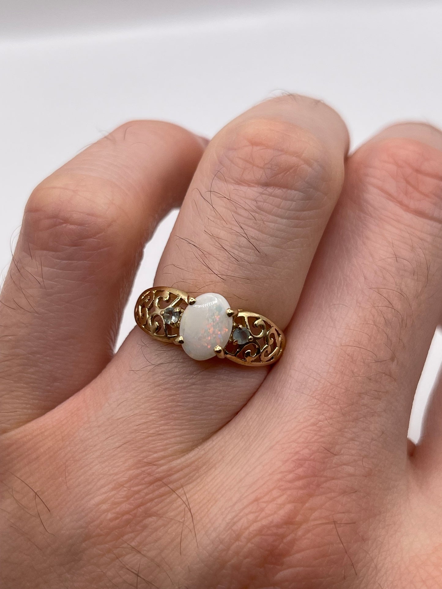 9ct gold opal and alexandrite ring