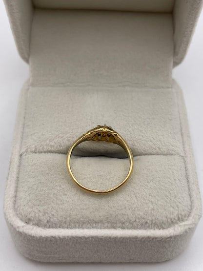 Antique 18ct gold diamond ring
