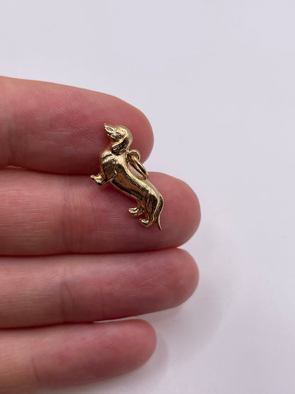 9ct gold dachshund charm
