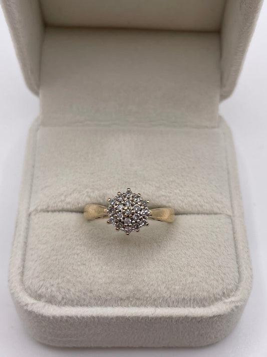 9ct gold diamond cluster ring