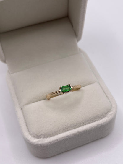 9ct gold diopside ring