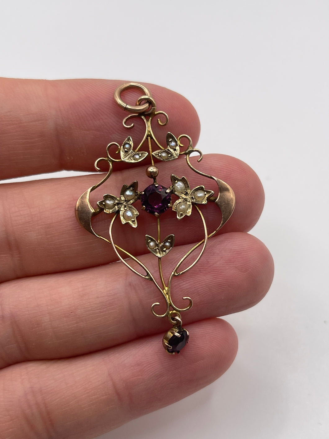 9ct rose gold paste and pearl pendant