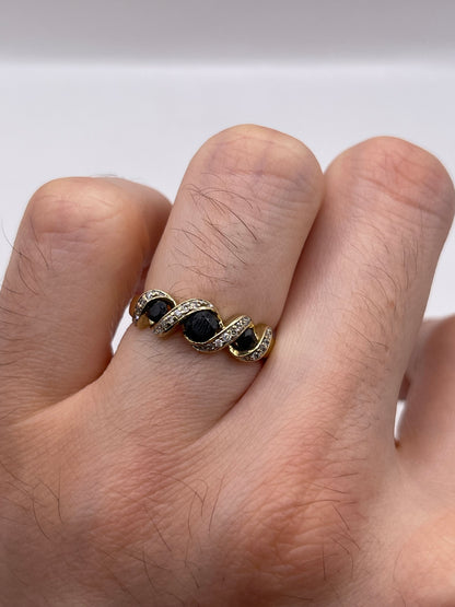 9ct gold sapphire and diamond ring