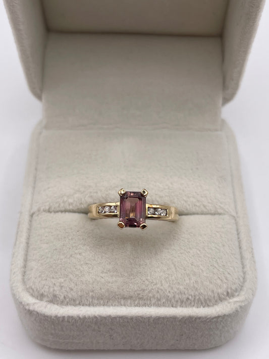 9ct gold tourmaline and zircon ring