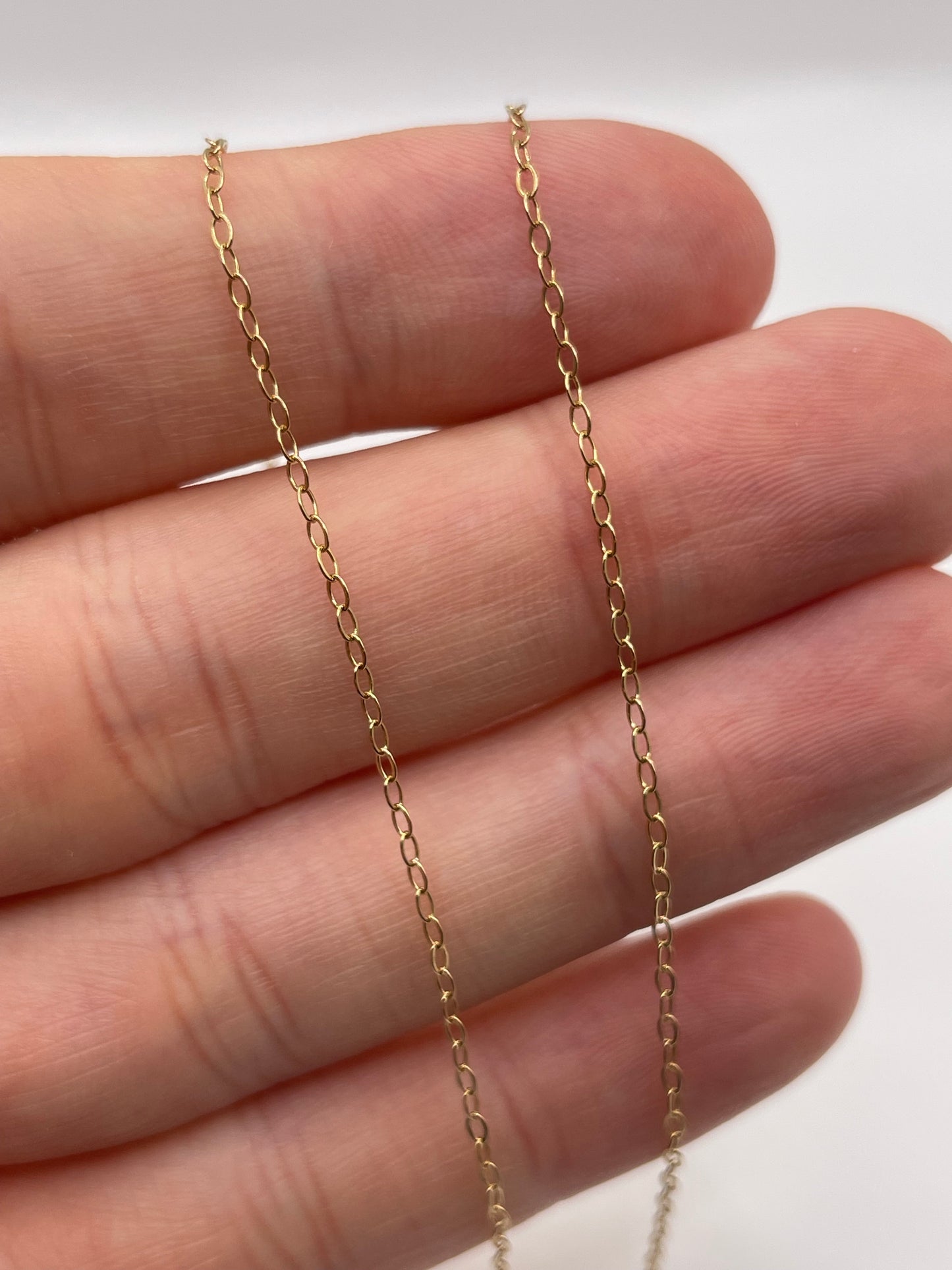 9ct gold chain 184