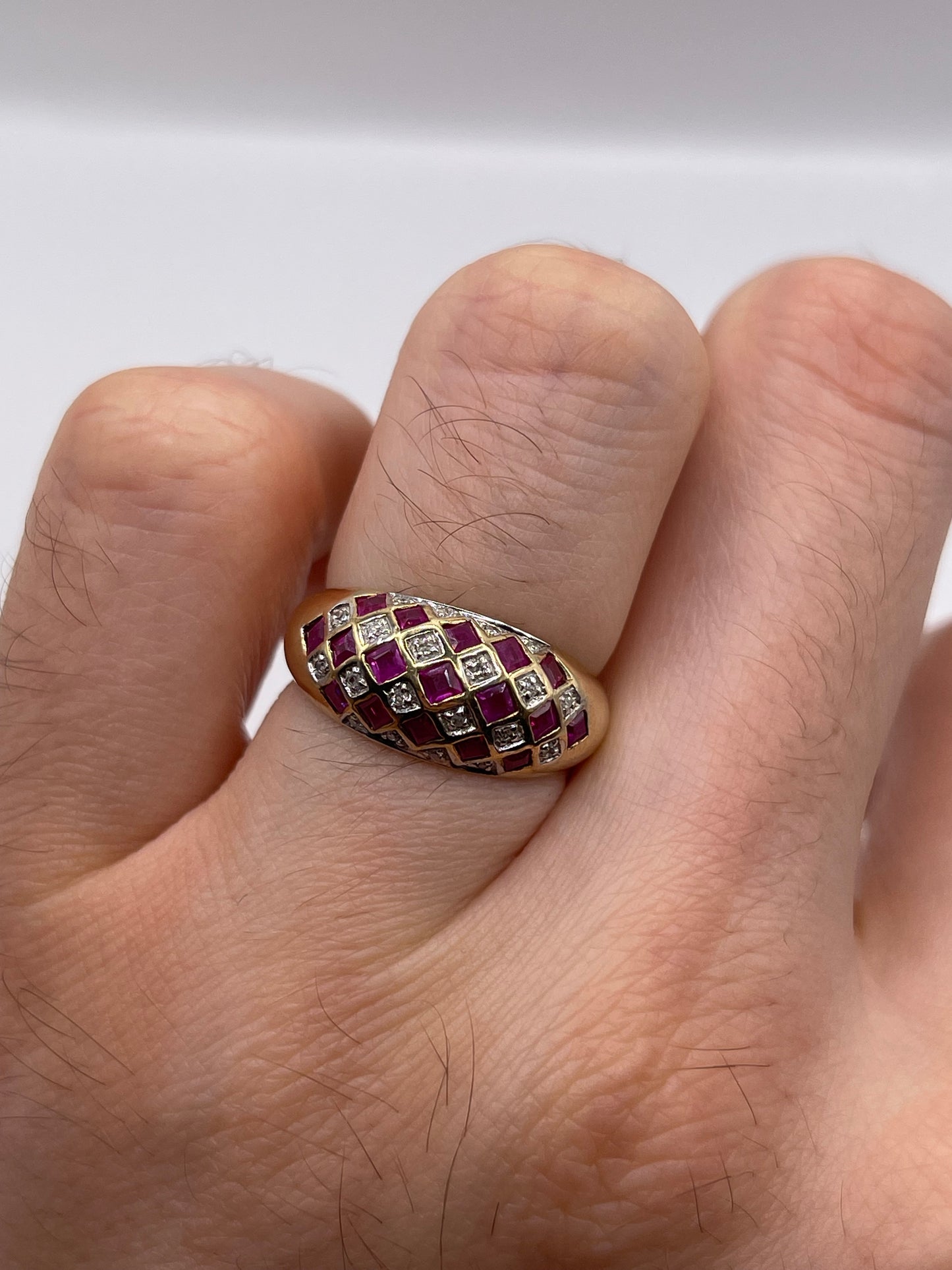 9ct gold ruby and diamond cluster ring