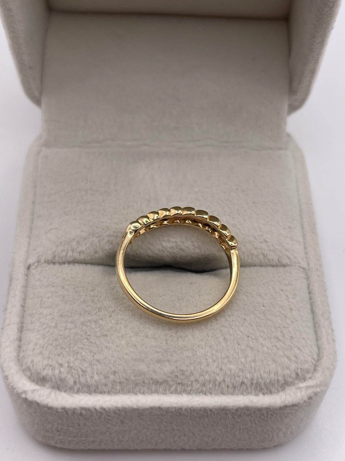 18ct gold ring