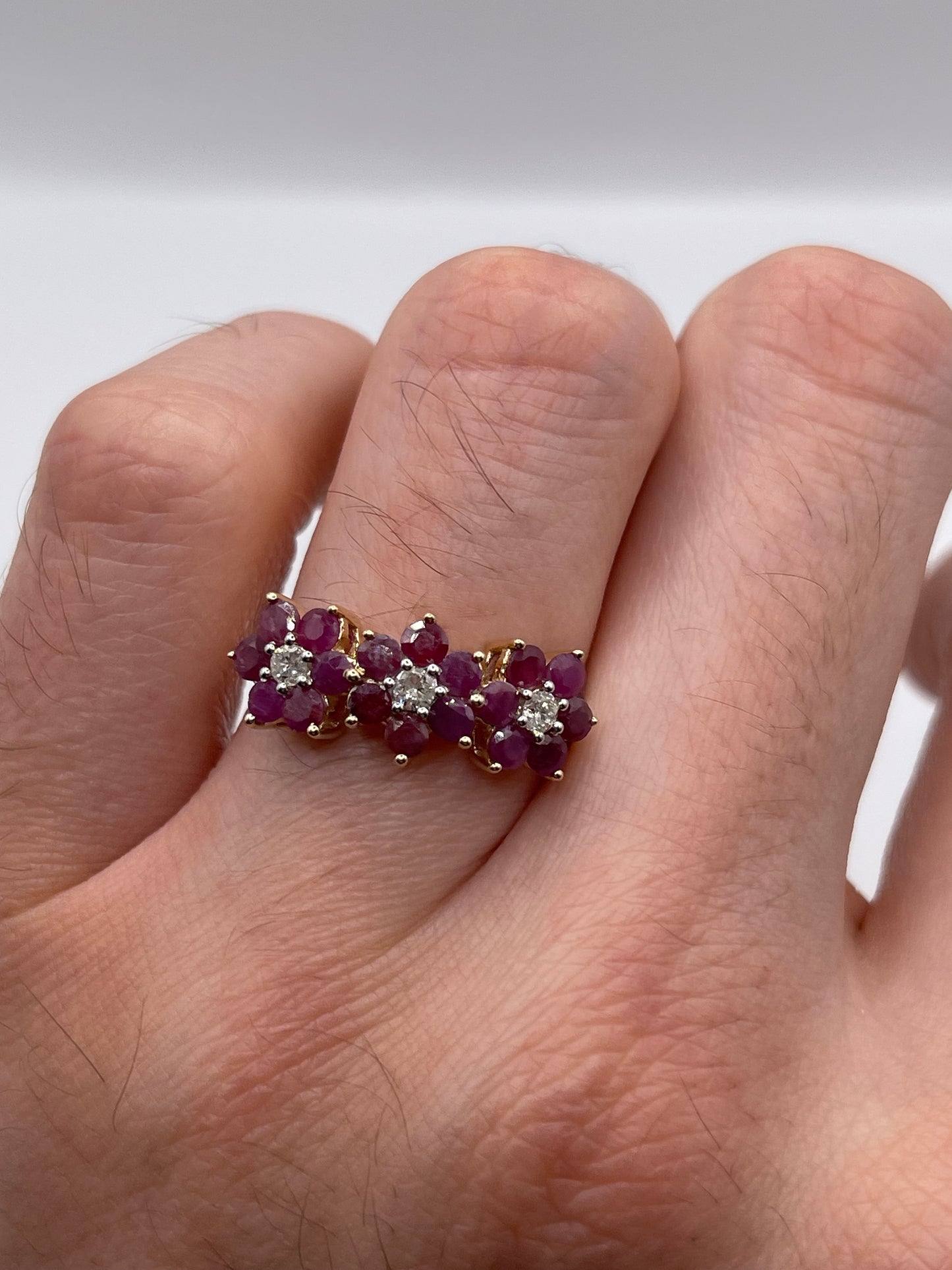 9ct gold ruby and diamond cluster ring
