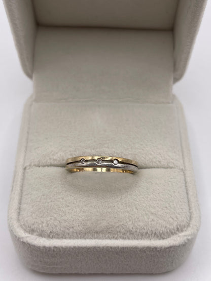 9ct two tone gold diamond ring
