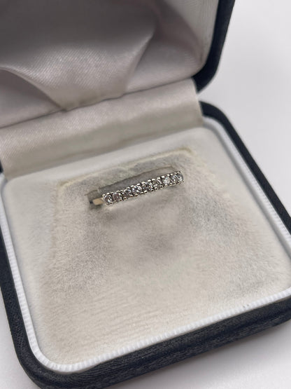 9ct gold diamond ring