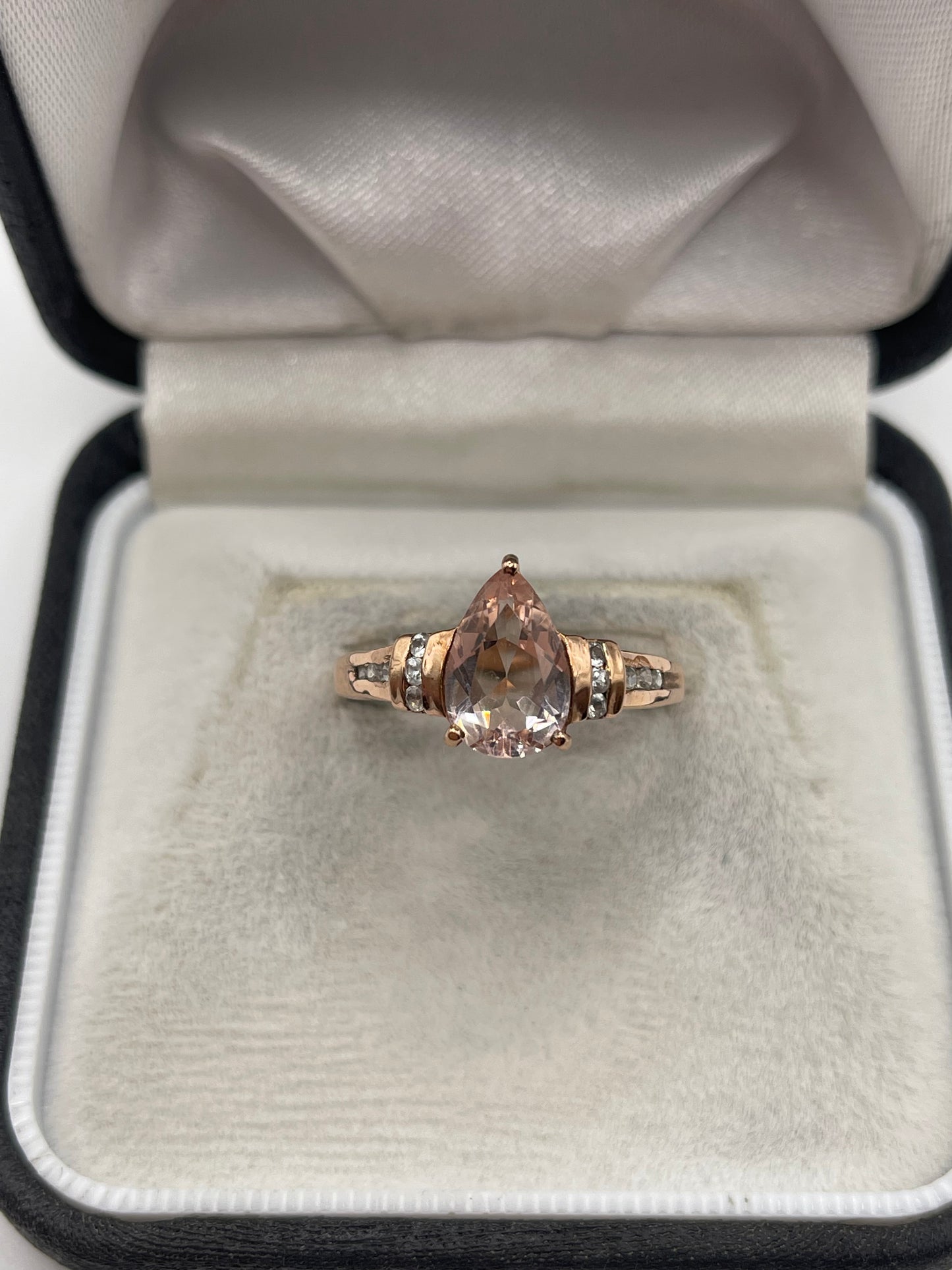9ct rose gold morganite and zircon ring