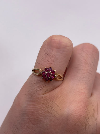 9ct gold ruby cluster ring
