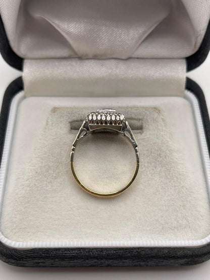 18ct gold sapphire and diamond ring