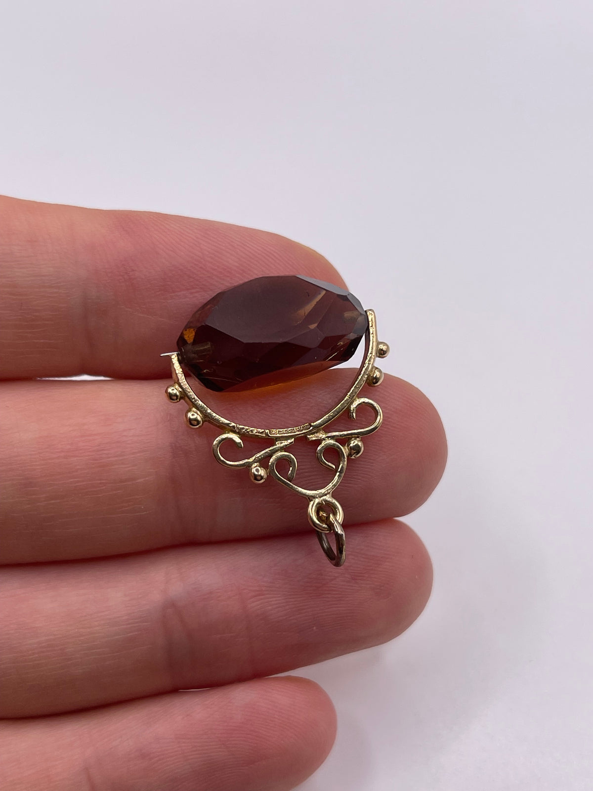 9ct gold spinning fob pendant