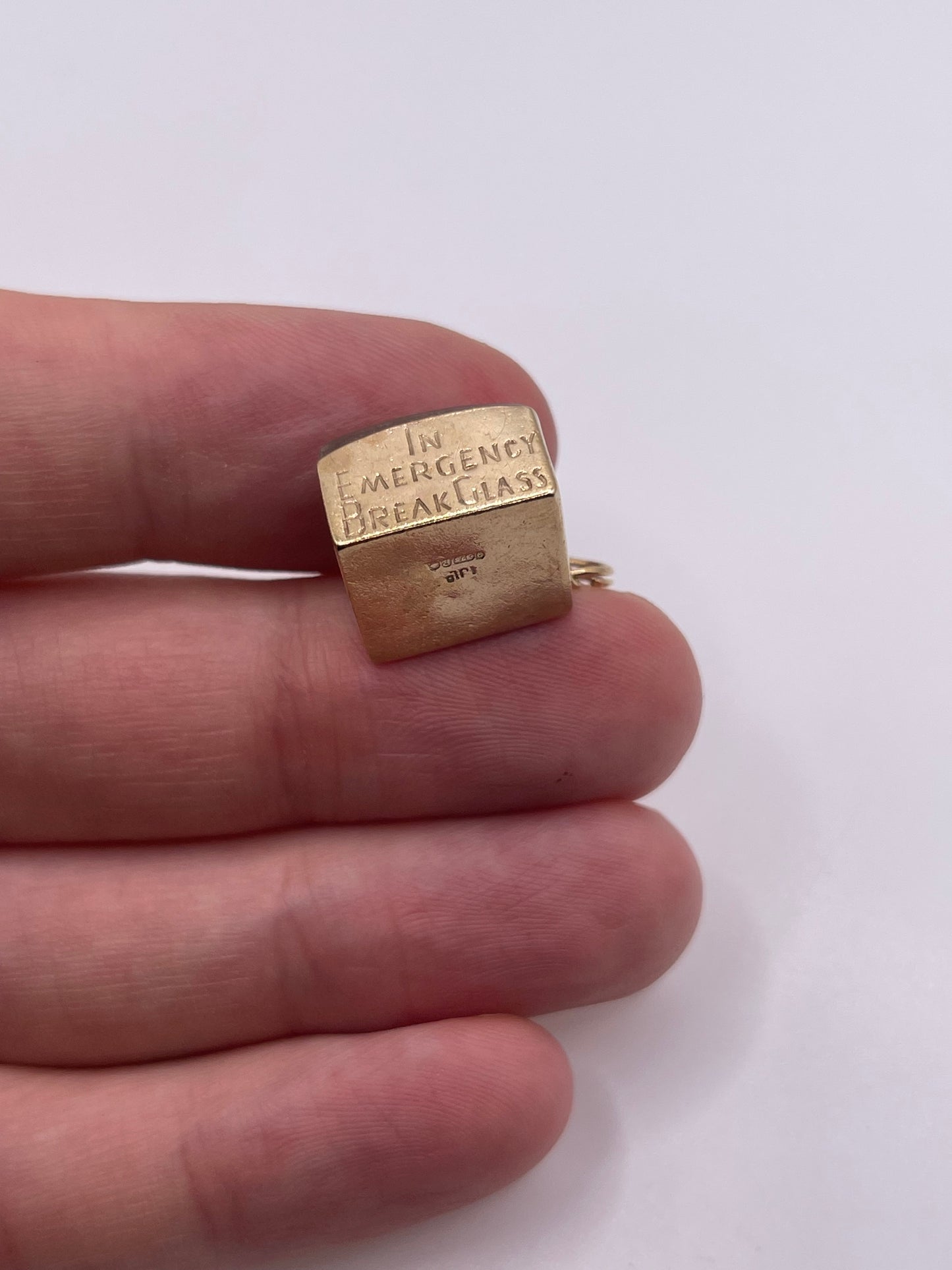 9ct gold 10 shilling note charm