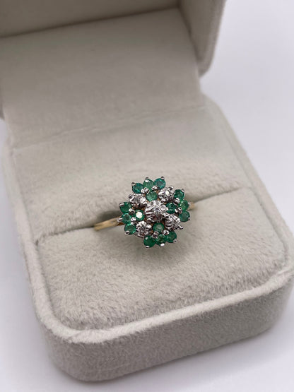 9ct gold emerald and diamond ring