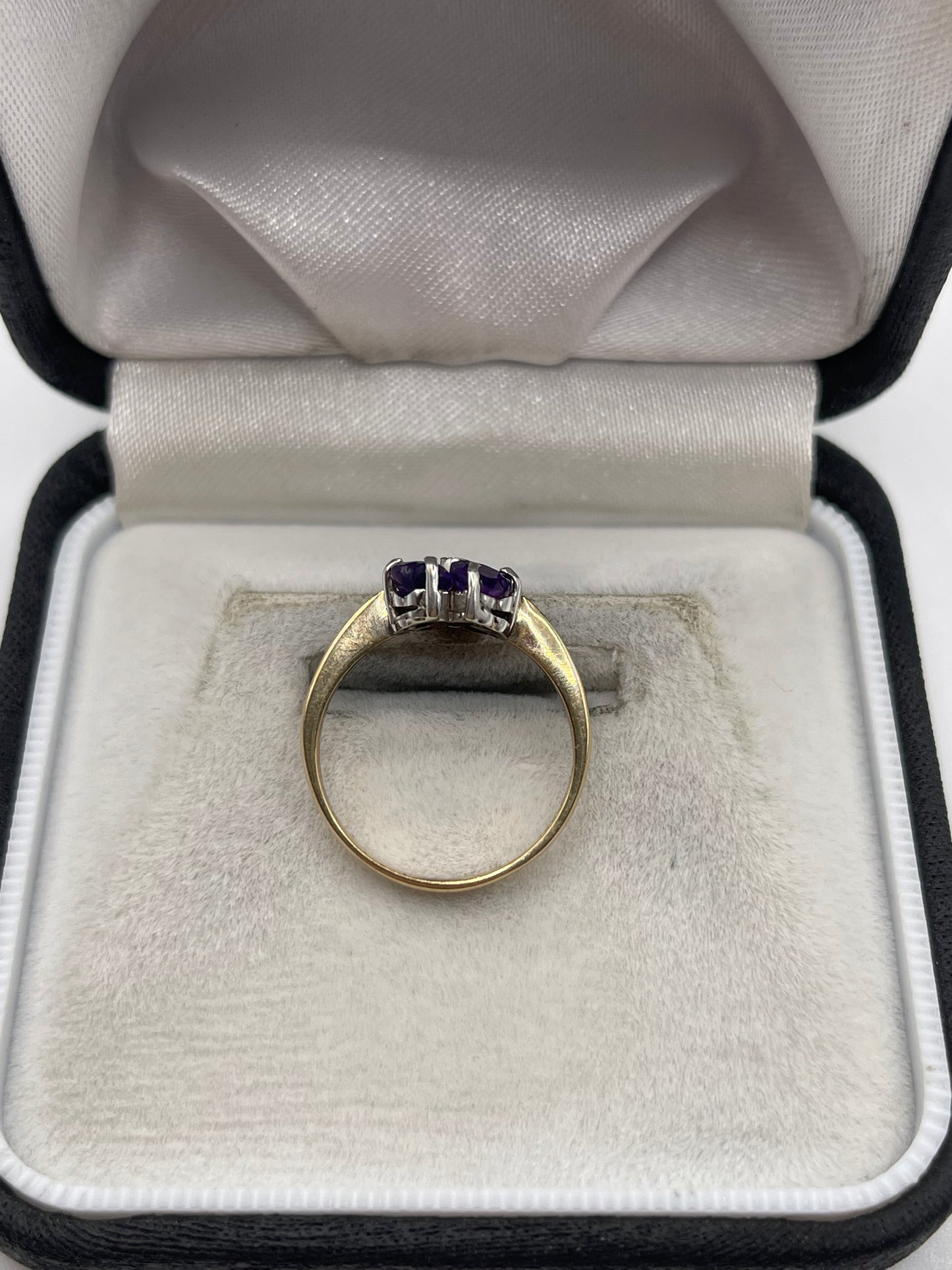 9ct gold amethyst and diamond ring