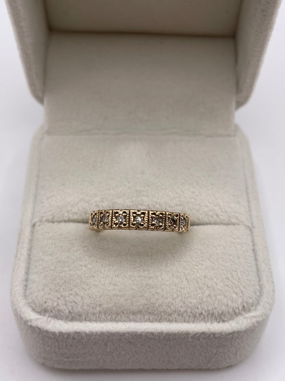 9ct gold diamond ring