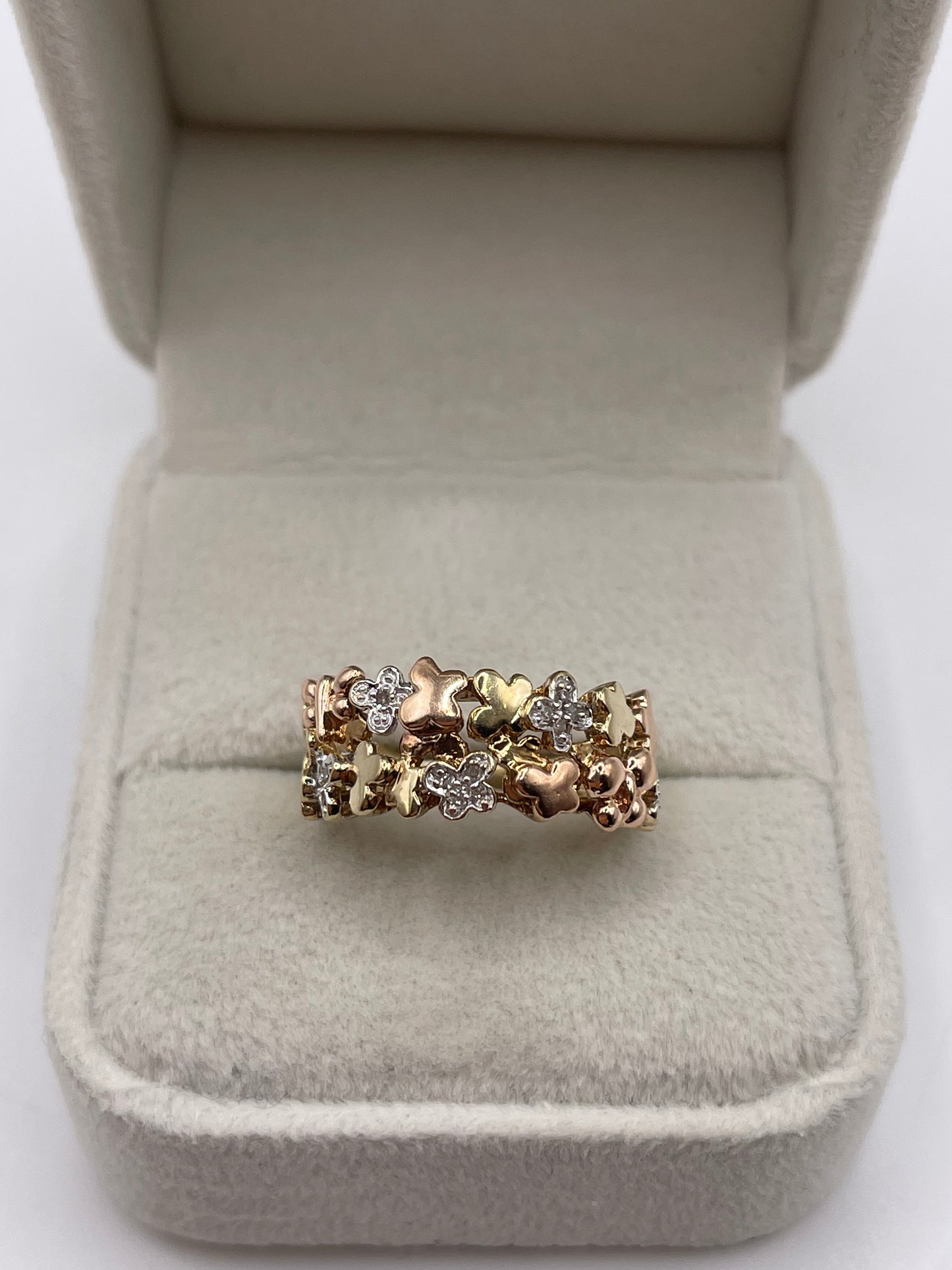 9ct tri gold diamond ring