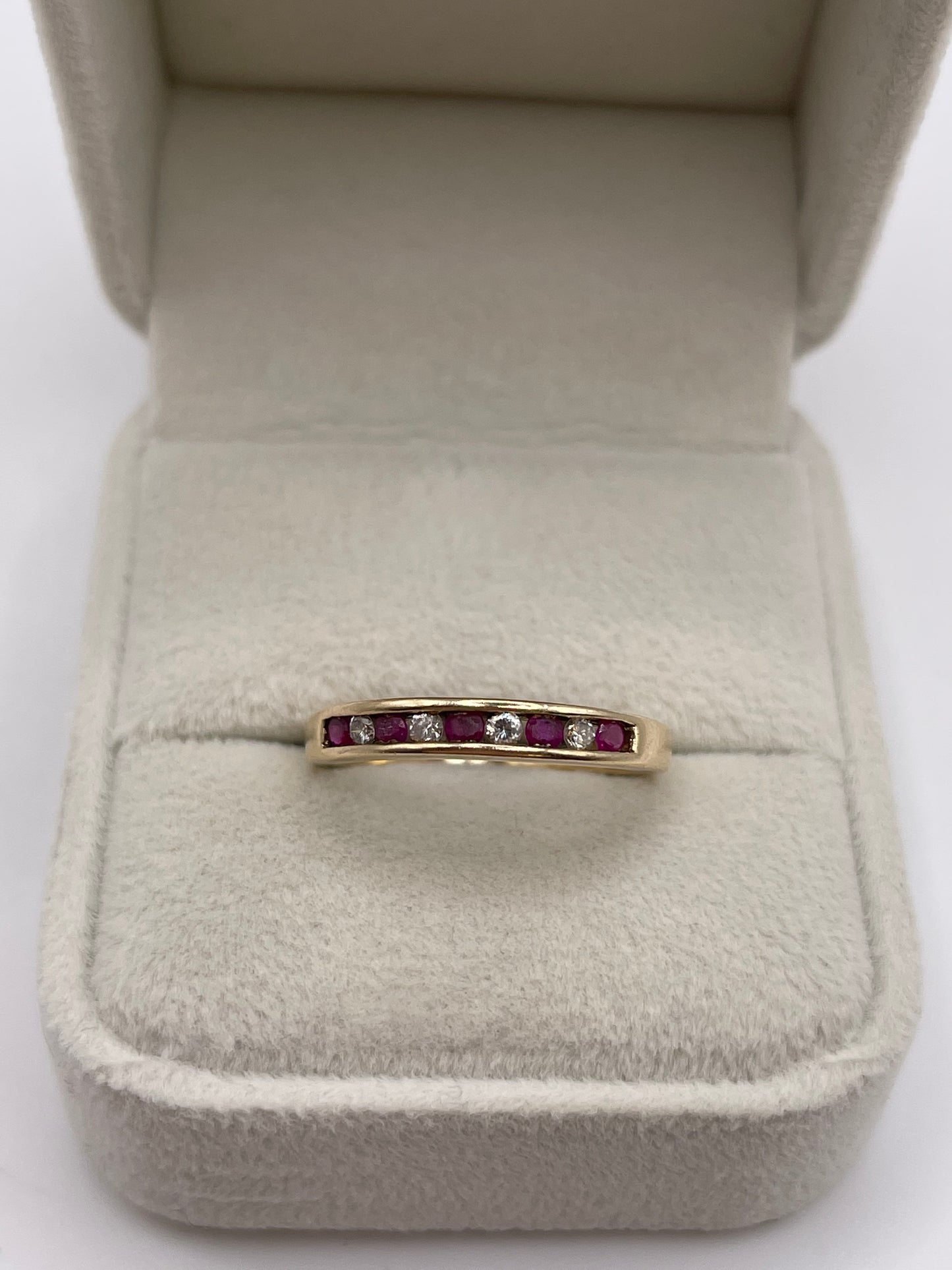 9ct gold ruby and diamond ring