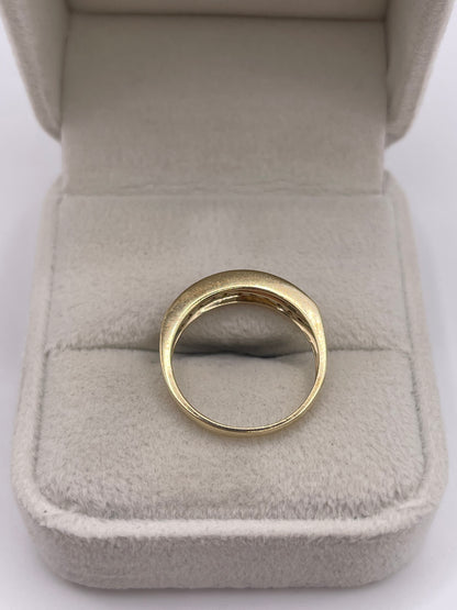 9ct gold diamond ring